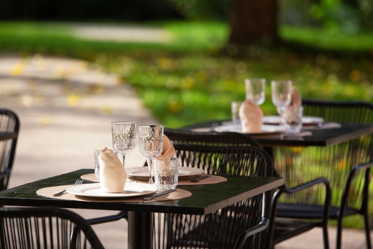 L'Orangerie De Beausejour Aparthotel Fargues-Saint-Hilaire Екстериор снимка