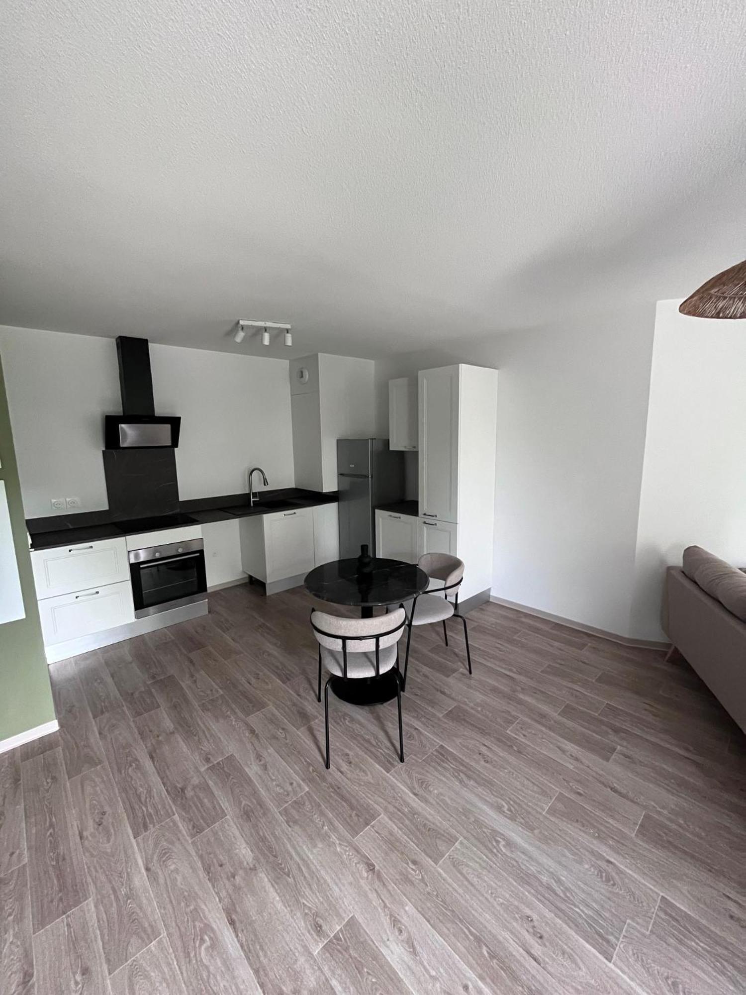 L'Orangerie De Beausejour Aparthotel Fargues-Saint-Hilaire Екстериор снимка